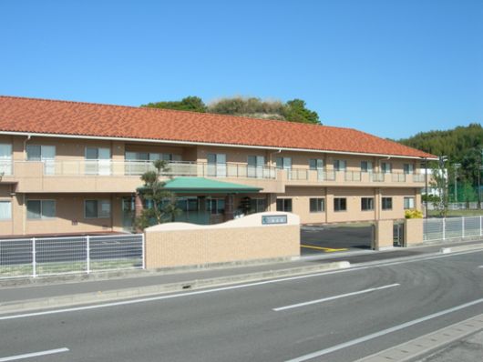 上島町特別養護老人ホーム海光園